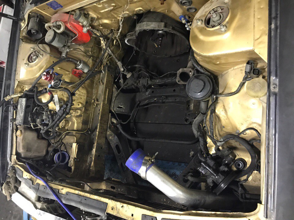 Ремонт мотора RB26, Nissan Laurel 89 год