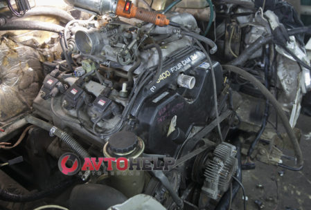 Двигатель установлен,  5VZ-FE
