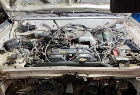 Toyota Prado 95, появилась течь антифриза со стороны моторного щита.
